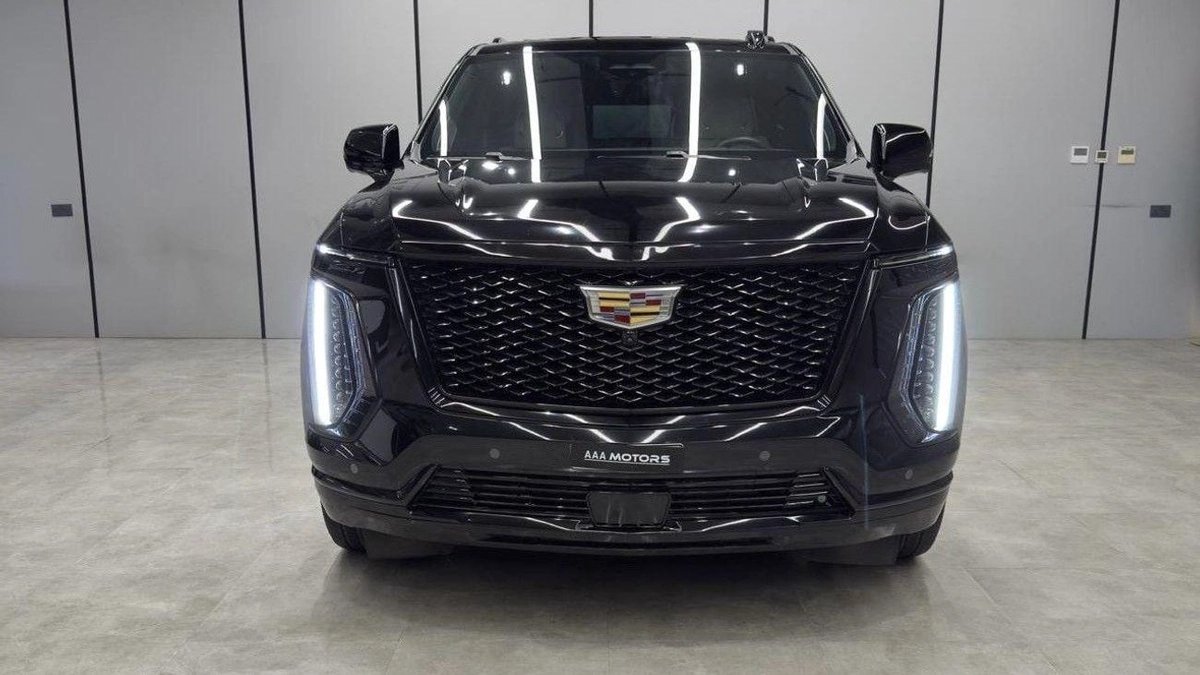 Cadillac Escalade Sport Platinum Cadillac Escalade Sport Platinum Full Option 2025 GCC specs | Warranty and service contract-5-0