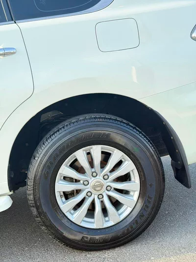 Nissan Patrol LE T1-17