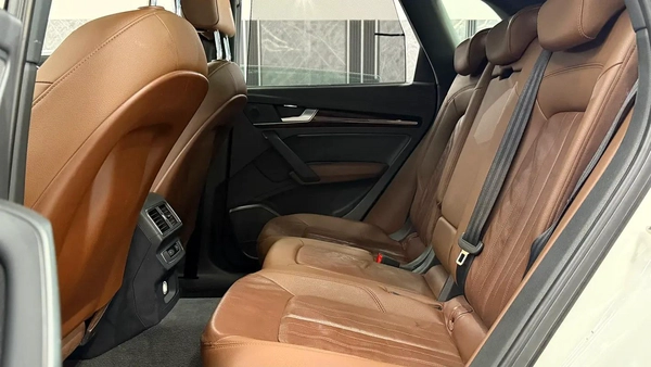 Audi Q5 2018 45 TFSI quattro S line | GCC Specs | Pristine Condition