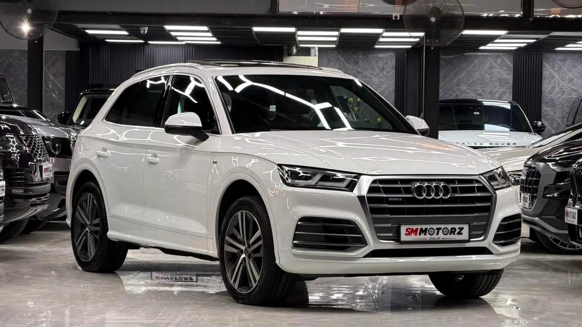 Audi Q5 2018 45 TFSI quattro S line | GCC Specs | Pristine Condition-9-9