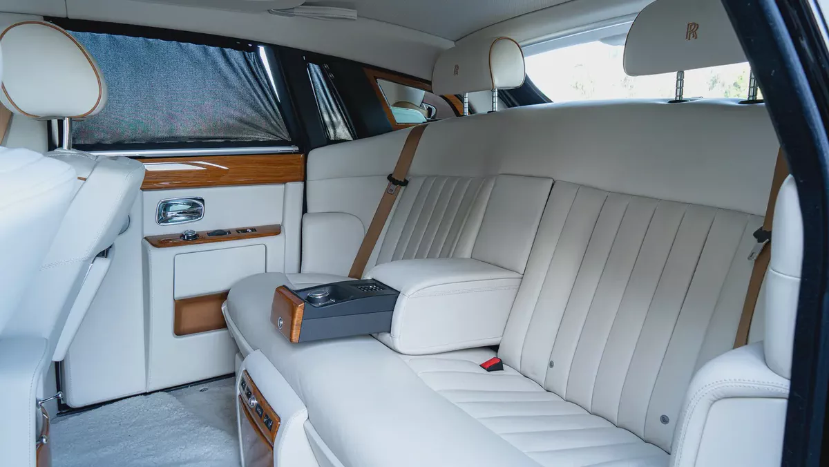2011 Rolls-Royce Phantom | GCC Specs | Perfect Condition-15-15