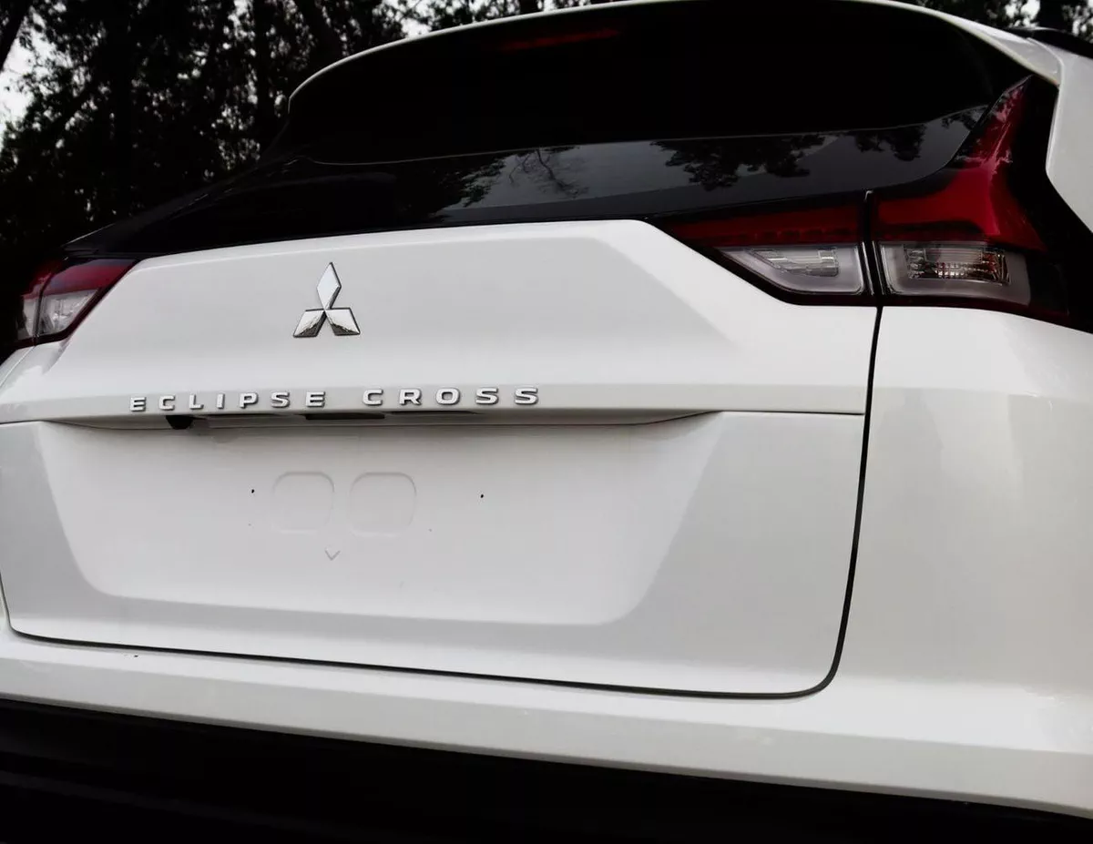 Mitsubishi Eclipse Cross GLS MIDLINE Mitsubishi Eclipse Cross | 1.6 L | 2025 | GCC | Accident-Free | In Excellent Condition |-6-0