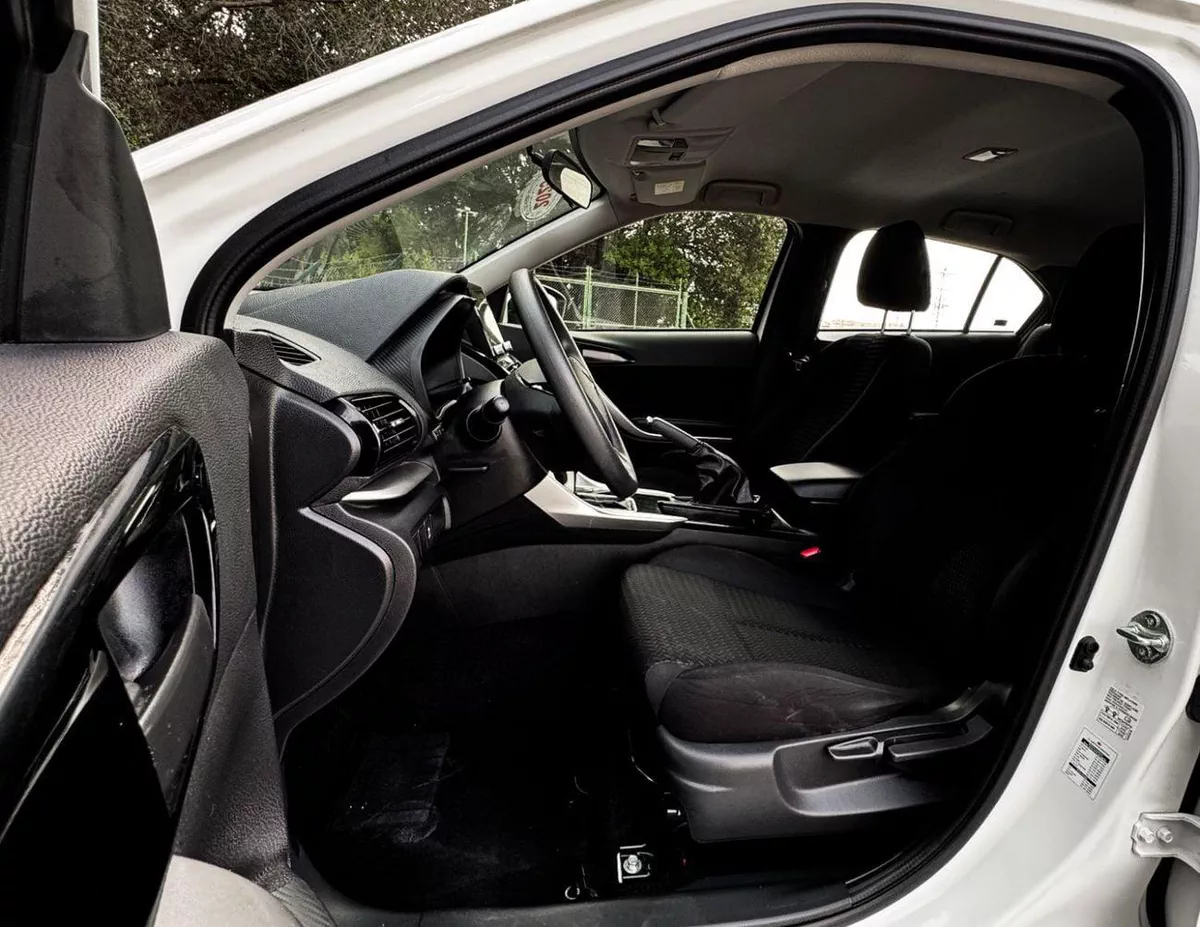 Mitsubishi Eclipse Cross GLS MIDLINE Mitsubishi Eclipse Cross | 1.6 L | 2025 | GCC | Accident-Free | In Excellent Condition |-7-0