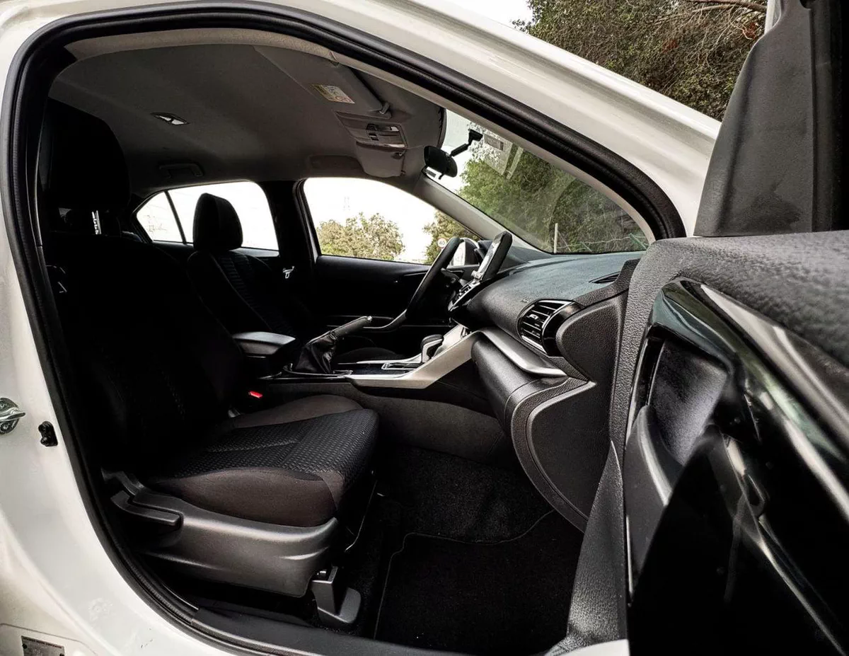 Mitsubishi Eclipse Cross GLS MIDLINE Mitsubishi Eclipse Cross | 1.6 L | 2025 | GCC | Accident-Free | In Excellent Condition |-8-0