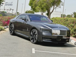 Rolls Royce Specter 2024 with warranty+Service Contract