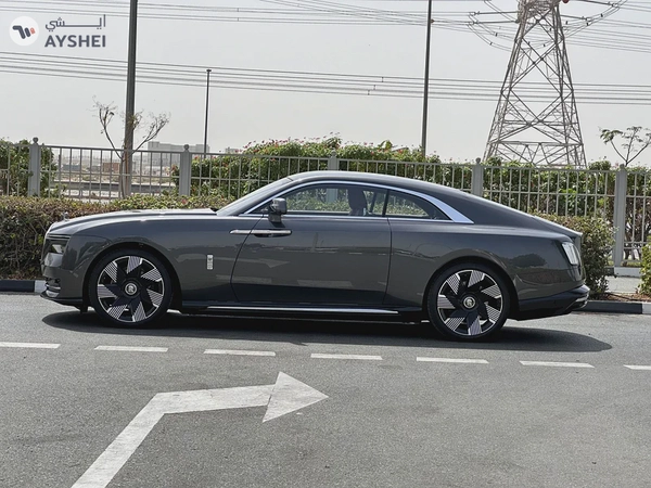 Rolls Royce Specter 2024 with warranty+Service Contract