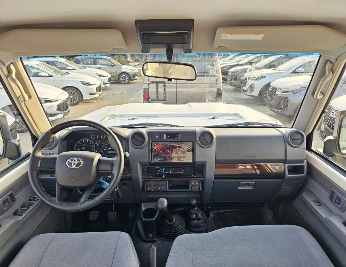 Toyota Land Cruiser 70 LC76 LX TOYOTA LANDCRUISER LC76 HARDTP LX || 5DOOR | STD OPTION | 6 STR PWR WINDOWS+MIRRORS+LOCKS WOOD LED F-16-0