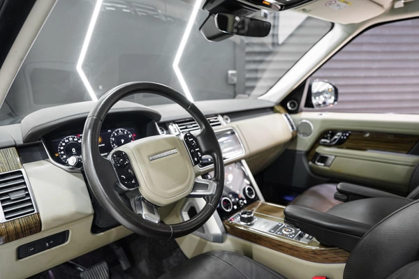 Land Rover Range Rover Vogue SE Supercharged LWB