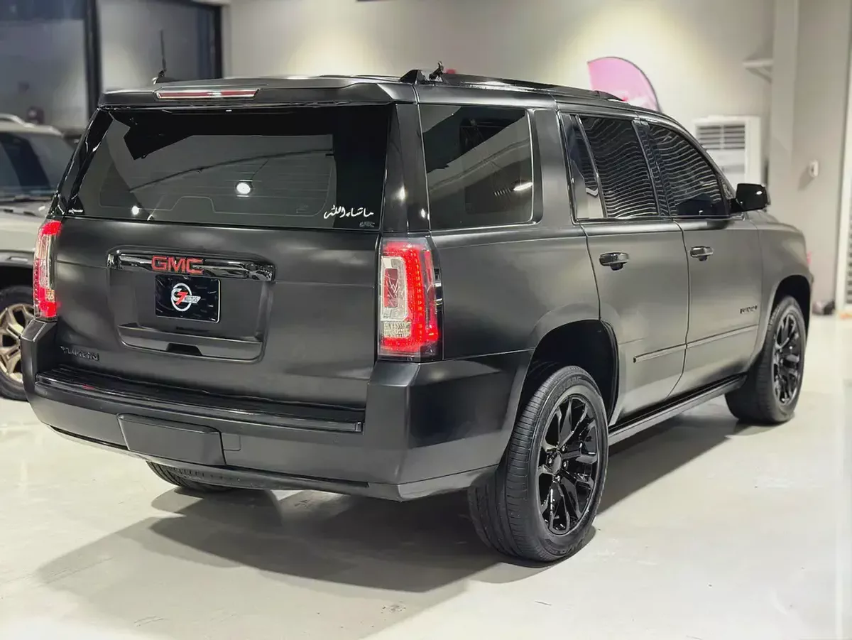 GMC Yukon Denali | 2019 | GCC Specs | Full Option | Pristine Condition-1-1