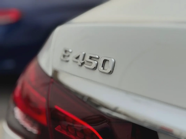 Mercedes-Benz E-Class E 400 4MATIC 2022 - Korean Specs