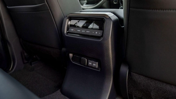 Toyota Prado Toyota Prado FIRST EDITION 2.4L Petrol AT Full Option MY2024_All Colors Available