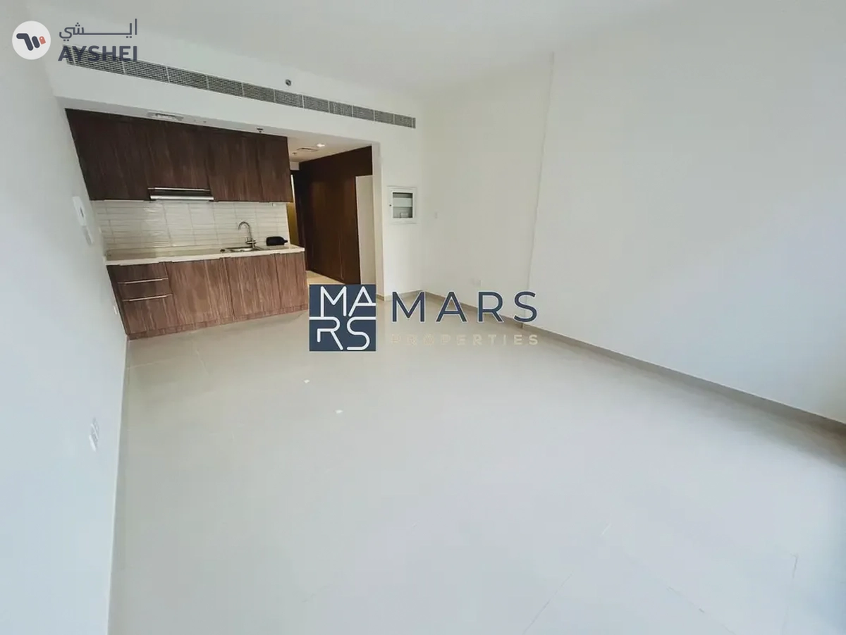 REDAY TO MOVE BRAND NEW STUDIO FOR SALE