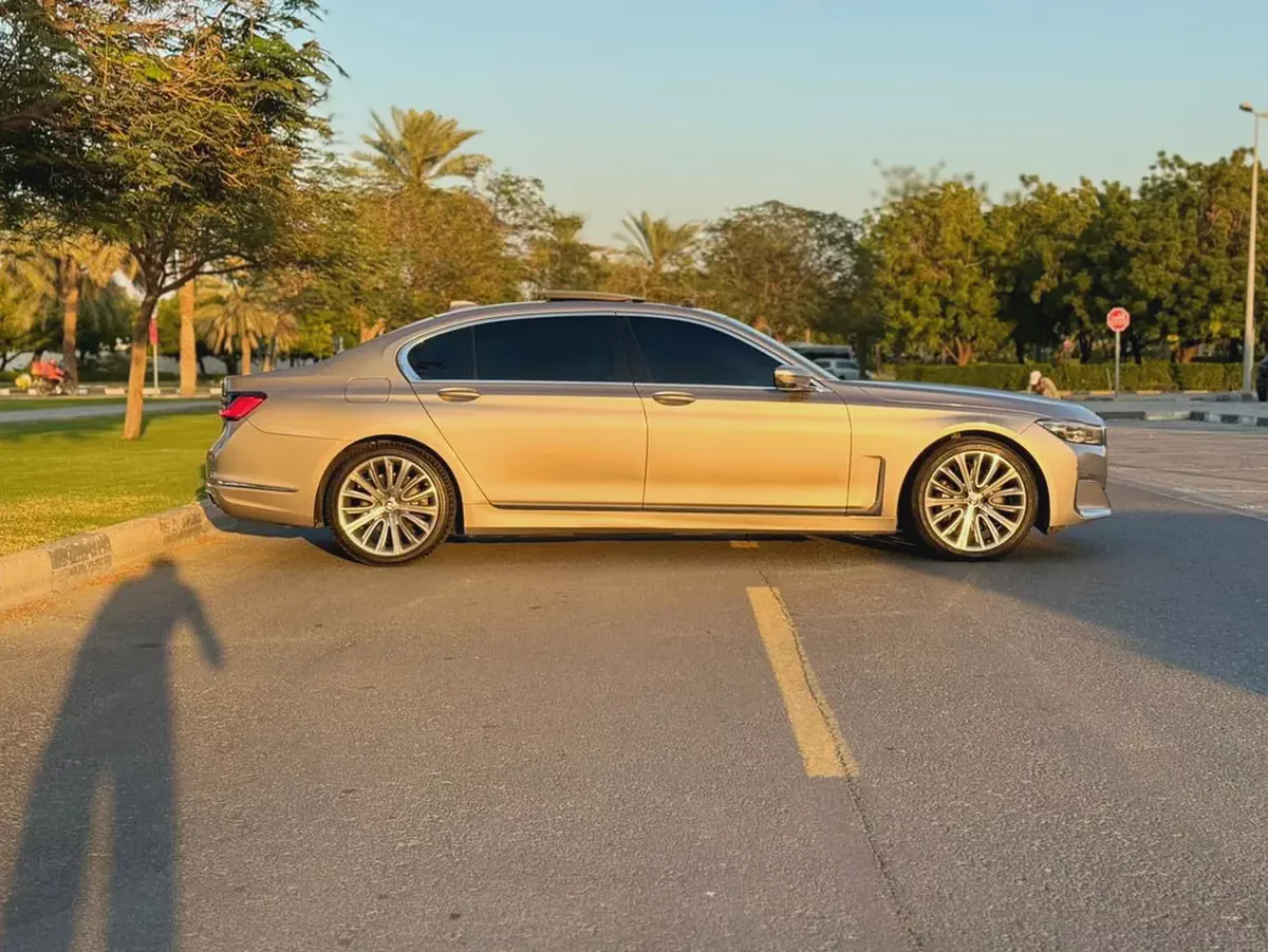 BMW 730 MODEL 2020 GCC SPACE FULL OPTION-5-5