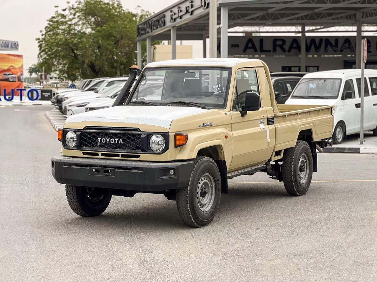 Toyota Land Cruiser Pick Up  EXPORT ONLY - Toyota LC79 4.0L Petrol A/T