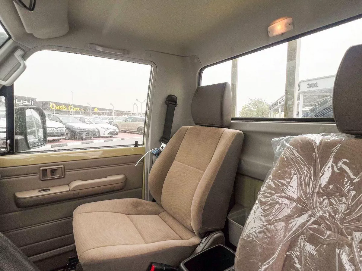 Toyota Land Cruiser Pick Up  EXPORT ONLY - Toyota LC79 4.0L Petrol A/T-19-0
