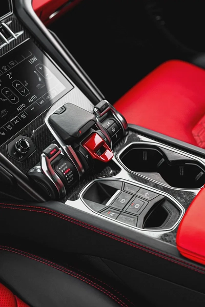 2021 Lamborghini Urus - Low Mileage-15