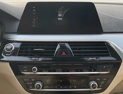 AED 950 Per Month | 2020 BMW 520i | GCC Specs | V4 2.0L engine Twin Turbo-8