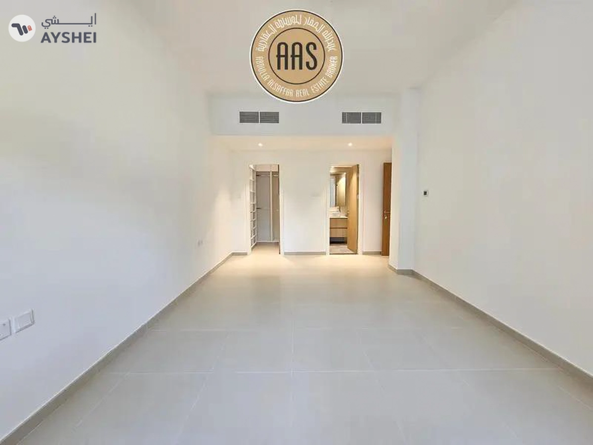 One Month Free Luxury 2-BHK Close to Park-3-3