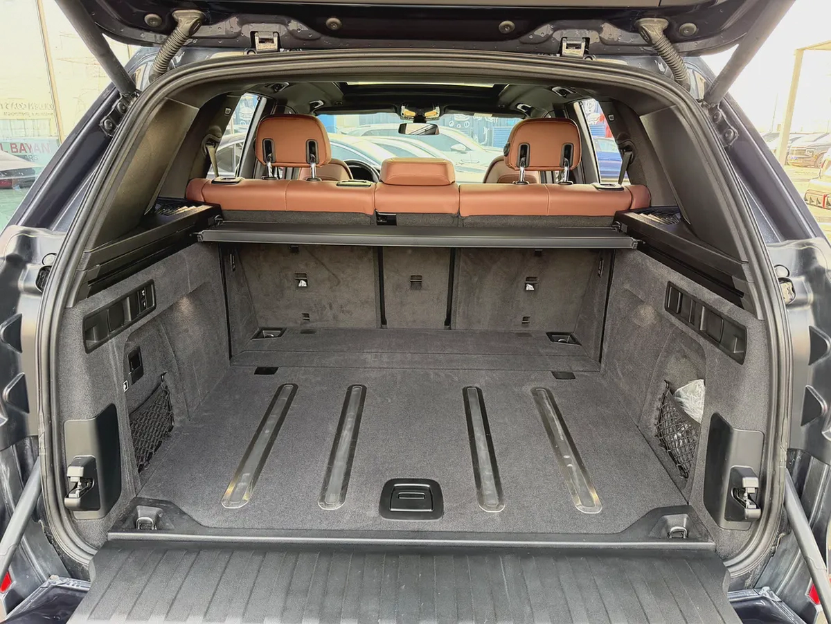 BMW X5 xDrive40i رمادي / اسبريسو  2020 (خليجي)-16-16