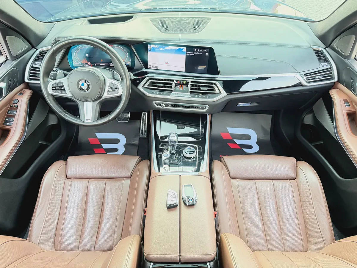 BMW X5 xDrive40i رمادي / اسبريسو  2020 (خليجي)-8-8