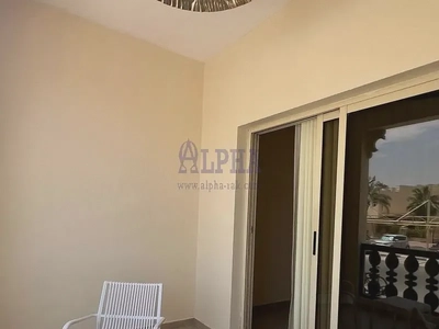 Bright, Spacious, upgraded and newly furnished studio-5