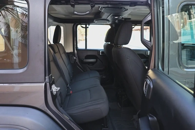 JEEP WRANGLER -unlimited sport 2018-129000KM-GCC SPECS-FULL SERVICE HISTORY-EXCELLENT CONDITION-18