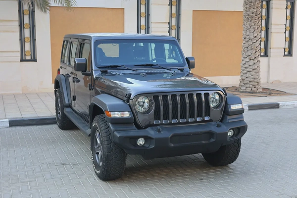 JEEP WRANGLER -unlimited sport 2018-129000KM-GCC SPECS-FULL SERVICE HISTORY-EXCELLENT CONDITION