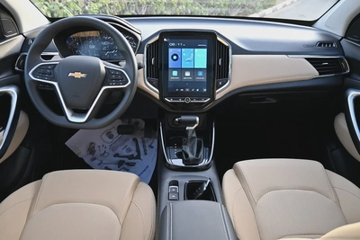 Chevrolet Captiva Premier 1.5L FWD - 2025 - ضمان الوكيل-4