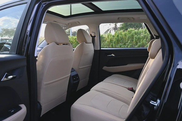 Chevrolet Captiva Premier 1.5L FWD - 2025 - ضمان الوكيل