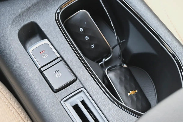 Chevrolet Captiva Premier 1.5L FWD - 2025 - ضمان الوكيل