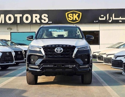 Toyota Fortuner VXR SR5 ADVENTURE / 4.0L V6 PETROL / FRONT PWR SEATS / PUSH START / DIFF LOCK AUTO A/C (CODE # F6HA)-1