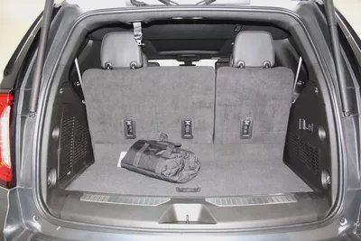 GMC Yukon AT4 2022 | GCC Specs | Pristine Condition-7