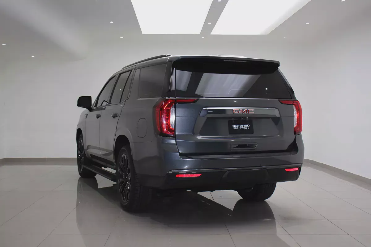 GMC Yukon AT4 2022 | GCC Specs | Pristine Condition-3-3
