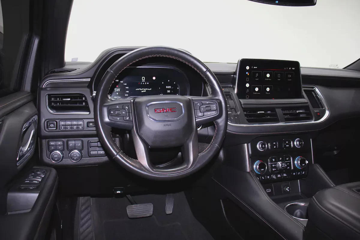 GMC Yukon AT4 2022 | GCC Specs | Pristine Condition-8-8