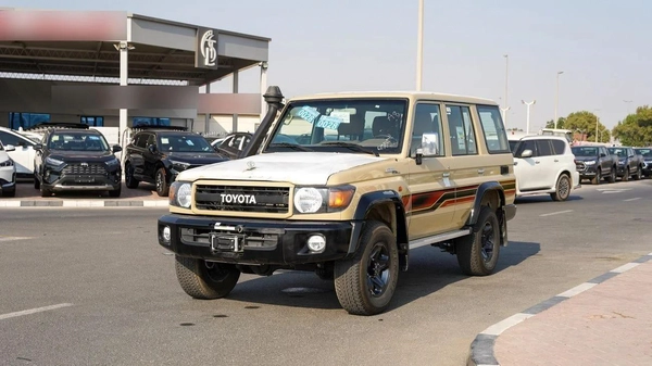 Toyota Land Cruiser 70