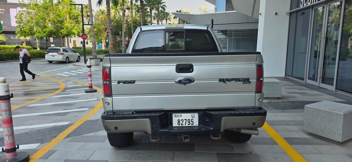 2014-Ford F150 Raptor SVT-Excellent Condition-7-7