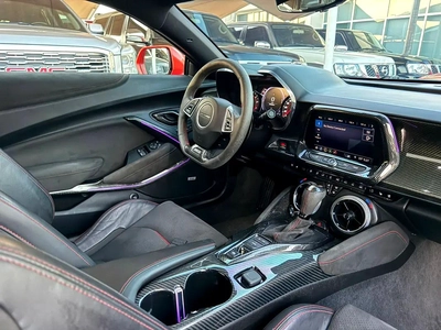 CHEVROLET CAMARO ZL1 GCC 2019 FULL OPTION ORIGINAL PAINT PERFECT CONDITION FULL SERVICE HISTORY-11