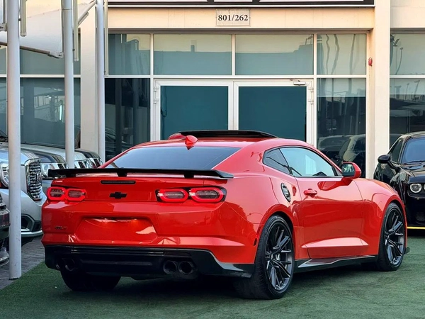 CHEVROLET CAMARO ZL1 GCC 2019 FULL OPTION ORIGINAL PAINT PERFECT CONDITION FULL SERVICE HISTORY