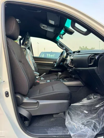 Toyota Hilux ADVENTURE SR5 ADVENTURE || DOUBLE CABIN || 2.8L V4 DIESEL / RADAR / 360*CAMERA / AIR COMPRESSOR / FULL OPTION-13