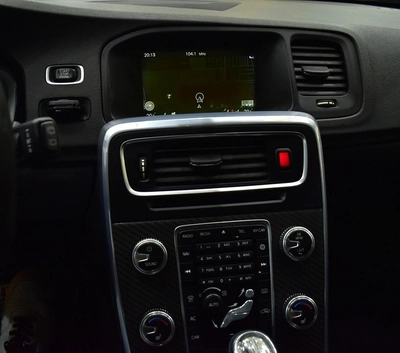 Volvo V60 Polestar T6 ( 2016 Model ) in Blue Color GCC Specs-5