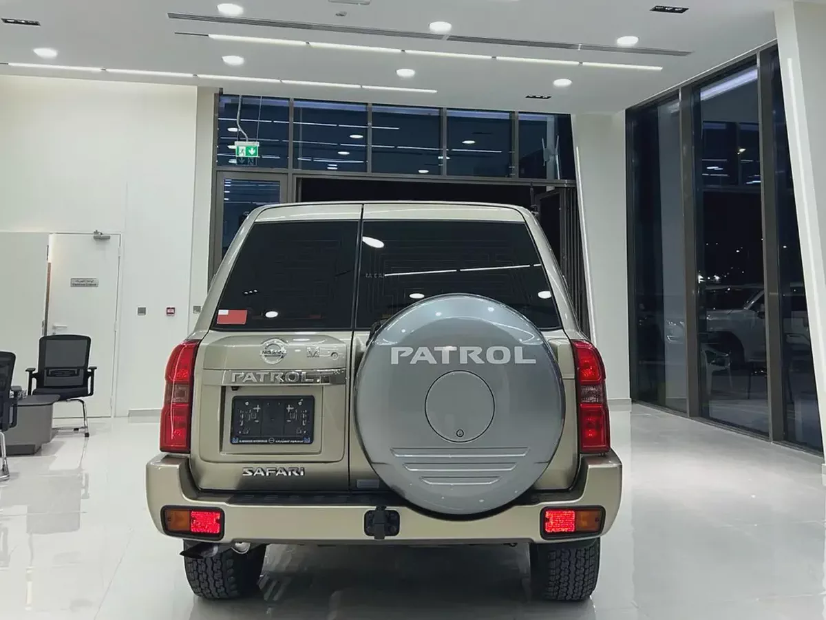 NISSAN PATROL SAFARI A/T 2024-17-17