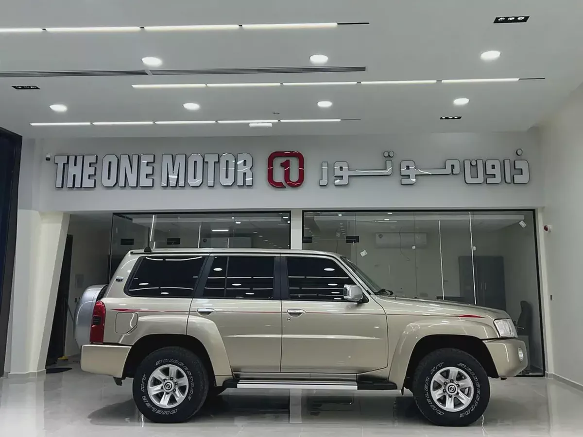 NISSAN PATROL SAFARI A/T 2024-3-3