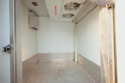 Urvan Freezer High Roof | Manual | GCC Specs | Ref#N26899-7