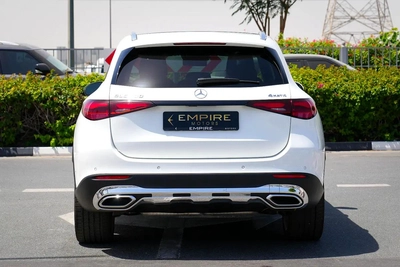 2024 Mercedes-Benz GLC 300 4MATIC | Luxury & Innovation | US Specs-8