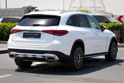 2024 Mercedes-Benz GLC 300 4MATIC | Luxury & Innovation | US Specs-12