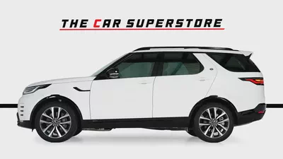 Land Rover Discovery SE R-Dynamic-GCC-7 Seats-Full Service History-Black Pack-4