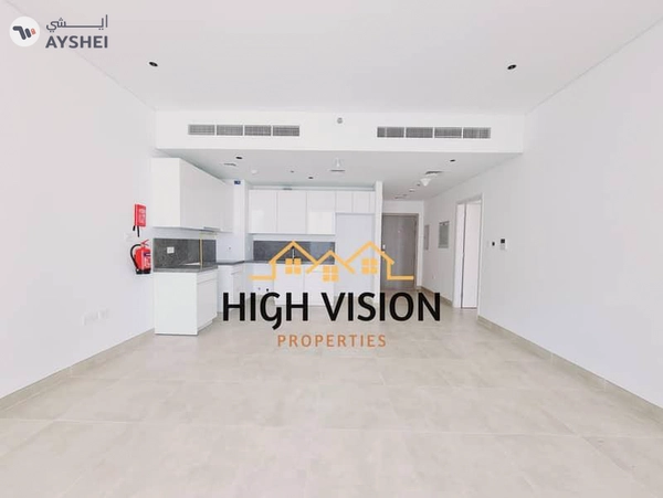 Elegant Sea View | 1BHK Balcony | Brand New