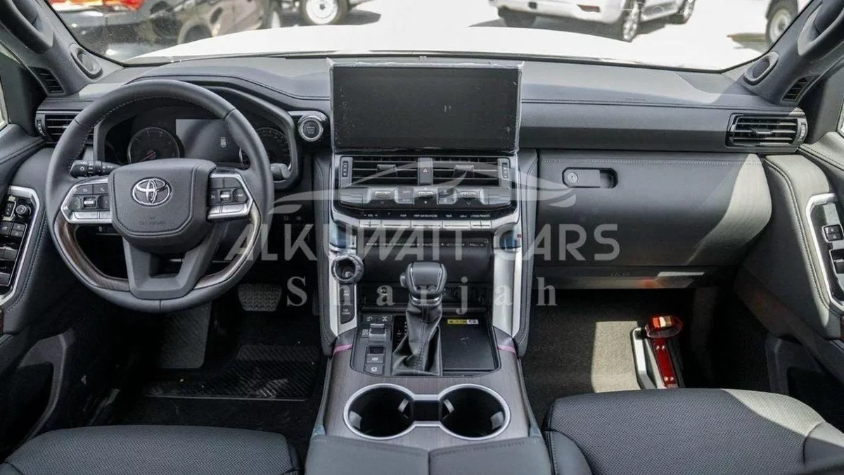 Toyota Land Cruiser VXR VX 3.3L-6-0