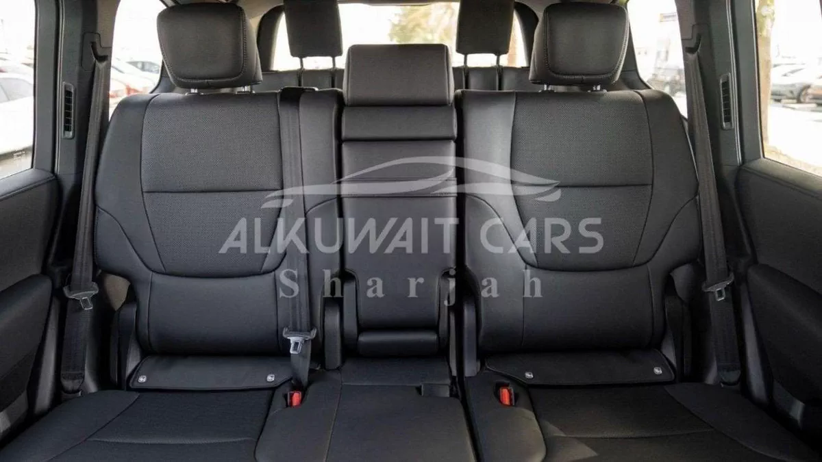 Toyota Land Cruiser VXR VX 3.3L-7-0