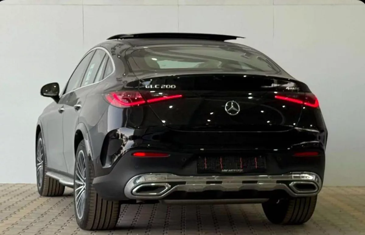 Mercedes-Benz GLC 200-7-7